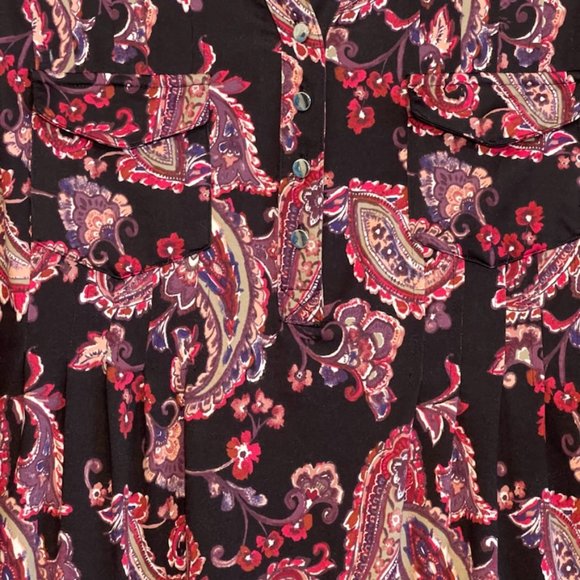 SOLD IN AUCTION ~ AVENUE Abstract Paisley Floral Black Button Henley 18/20 - Picture 7 of 10